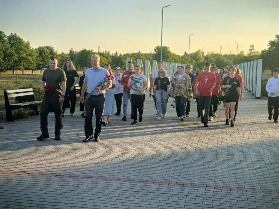 Сергей Козенко: Сегодня город Краснодон посетил Председатель Правления «Движения первых», Герой России Артур Орлов Сергей Козенко: Сегодня город Краснодон посетил Председатель Правления «Движения первых», Герой России Артур Орлов