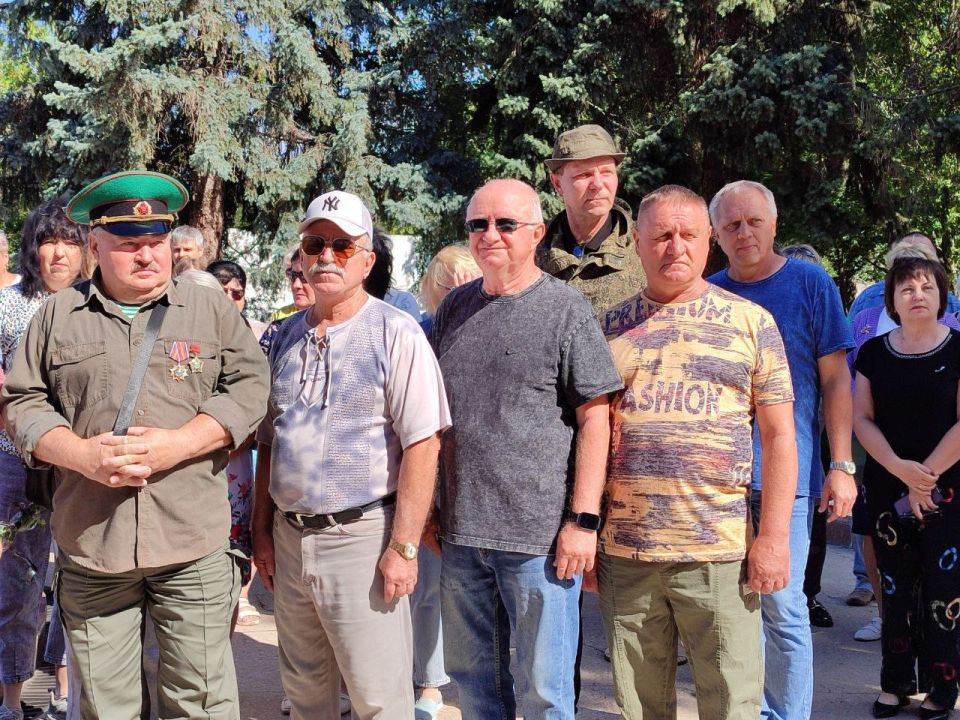 Вечная память в граните: «ЛУГАМАШ» увековечил имена павших защитников Донбасса Вечная память в граните: «ЛУГАМАШ» увековечил имена павших защитников Донбасса