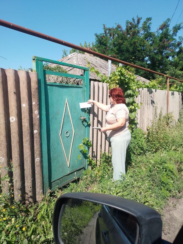 Сегодня, 04.07.2025 года сотрудники Валуйского отдела жизнеобеспечения продолжили разъяснительную работу в поселке Ольховое Сегодня, 04.07.2025 года сотрудники Валуйского отдела жизнеобеспечения продолжили разъяснительную работу в поселке Ольховое