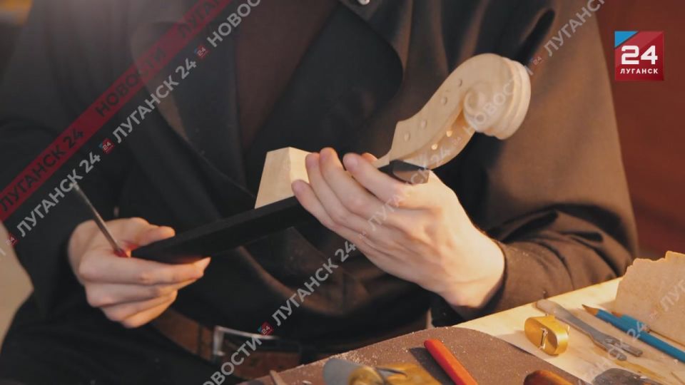       ,   -  