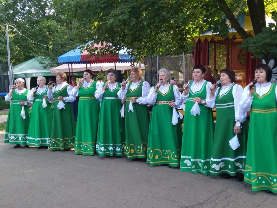 В преддверии Дня семьи, любви и верности в Суходольске состоялось яркое и душевное событие В преддверии Дня семьи, любви и верности в Суходольске состоялось яркое и душевное событие