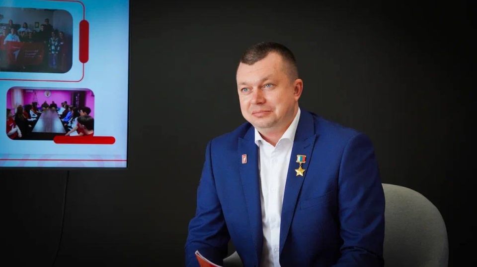 Провели Региональный Координационный Совет Луганской Народной Республики с участием Председателя Народного Совета ЛНР Дениса Мирошниченко Провели Региональный Координационный Совет Луганской Народной Республики с участием Председателя Народного Совета ЛНР Дениса Мирошниченко