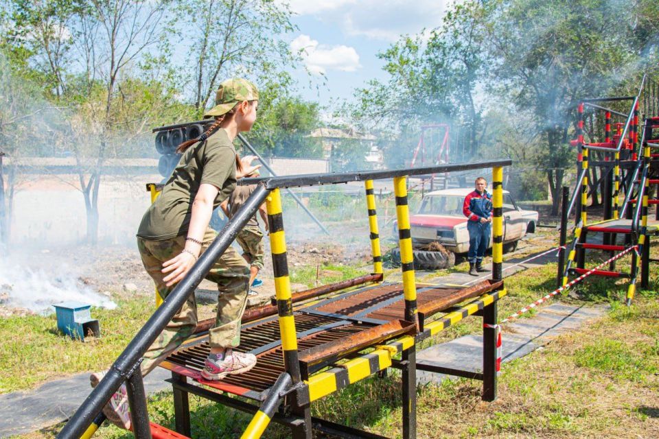 ЛНР присоединилась к масштабному проекту «Семейная зарница» ЛНР присоединилась к масштабному проекту «Семейная зарница»