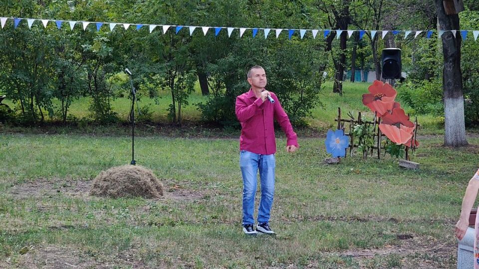 Ой, да на Ивана, Ой, да на Купала! Ой, да на Ивана, Ой, да на Купала!