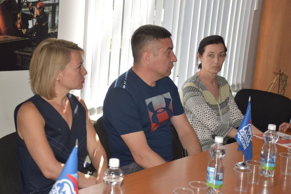 «Школа ЖКХ»: С жителями Стаханова обсудили актуальные вопросы управления многоквартирными домами «Школа ЖКХ»: С жителями Стаханова обсудили актуальные вопросы управления многоквартирными домами