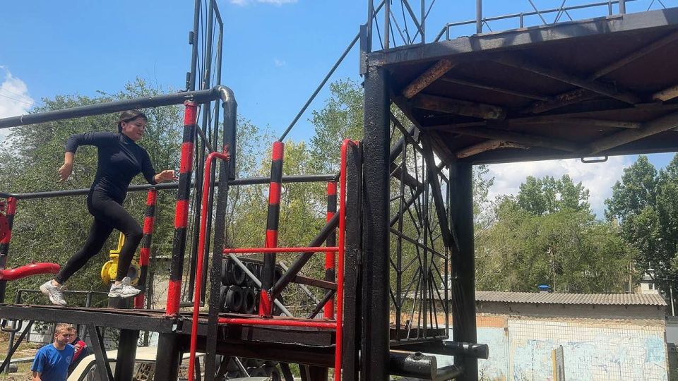 Сергей Крамаренко: Команда Славяносербского муниципального округа приняла участие в «Семейной зарнице» Сергей Крамаренко: Команда Славяносербского муниципального округа приняла участие в «Семейной зарнице»