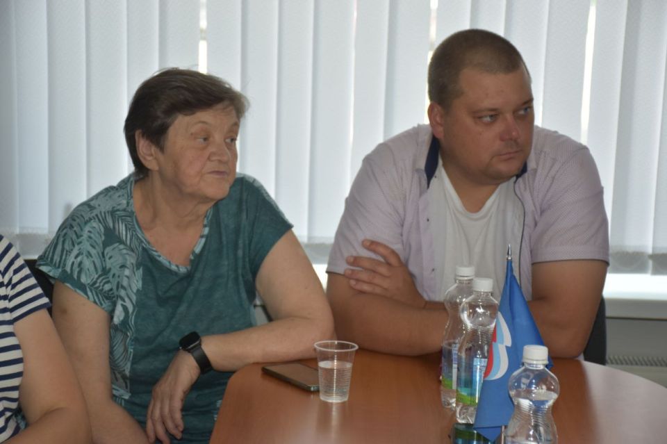 «Школа ЖКХ»: С жителями Стаханова обсудили актуальные вопросы управления многоквартирными домами «Школа ЖКХ»: С жителями Стаханова обсудили актуальные вопросы управления многоквартирными домами