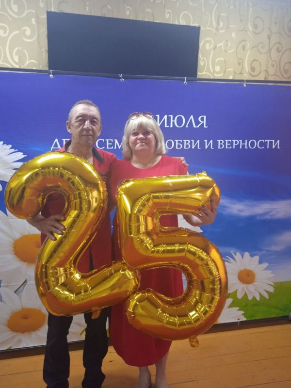 В Тимошино состоялся праздничный концерт ко Дню семьи, любви и верности В Тимошино состоялся праздничный концерт ко Дню семьи, любви и верности