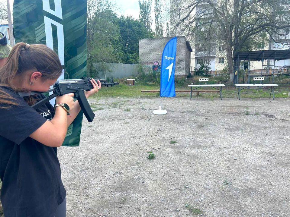 Участие в Всероссийской игре "Семейная Зарница" Участие в Всероссийской игре "Семейная Зарница"
