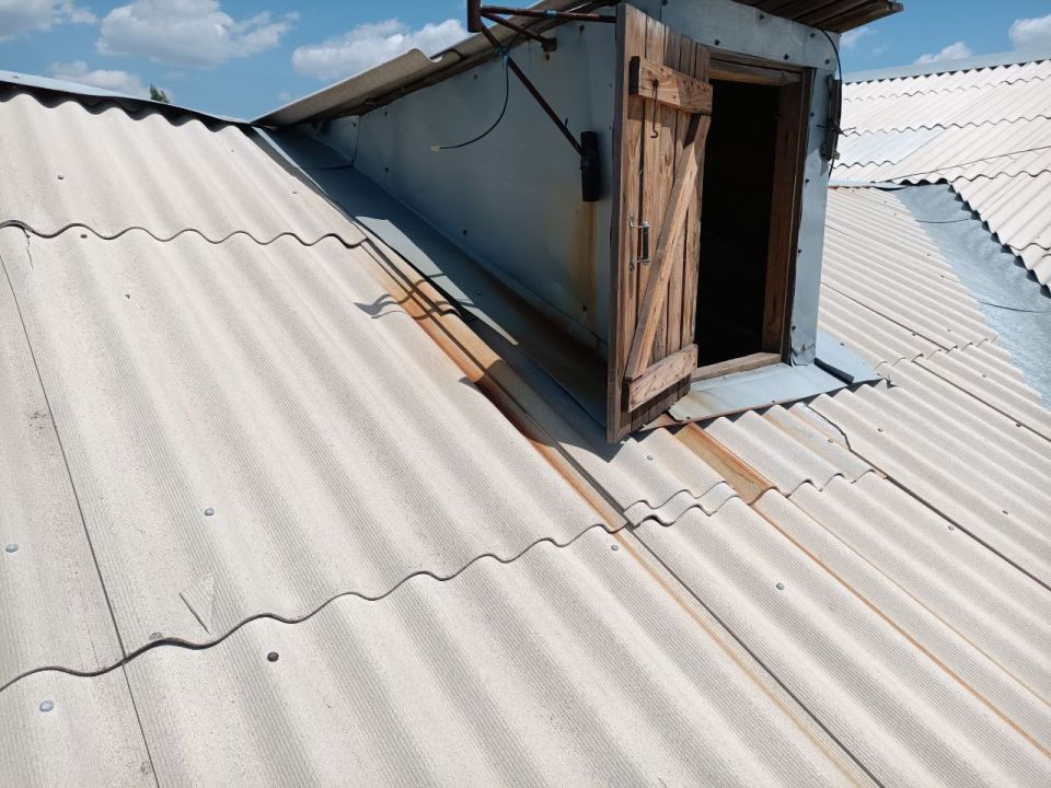 По поручению Главы городского округа Андрея Рубанцова заместитель Главы Ольга Орлова посетила Дворец культуры им. Горького в пгт Ясеновский, где в настоящее время проводится текущий ремонт кровли По поручению Главы городского округа Андрея Рубанцова заместитель Главы Ольга Орлова посетила Дворец культуры им. Горького в пгт Ясеновский, где в настоящее время проводится текущий ремонт кровли