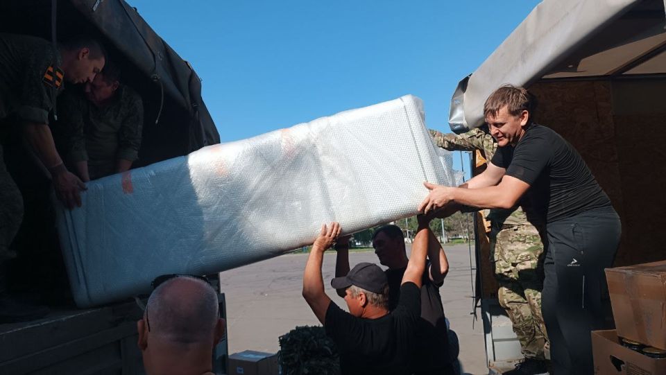 При поддержке «Единой России» бойцам на передовую доставили гумпомощь из Воронежской области При поддержке «Единой России» бойцам на передовую доставили гумпомощь из Воронежской области