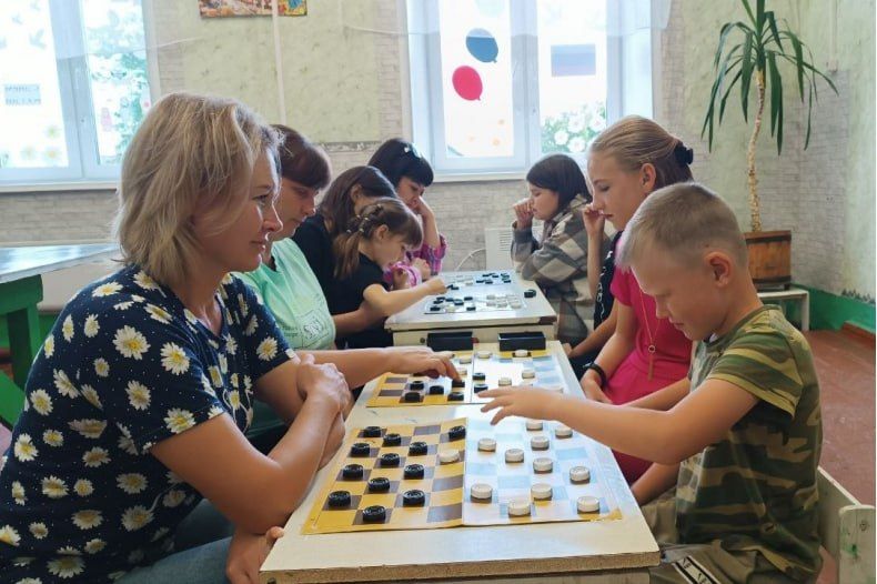 В МБУ «Дарьино-Ермаковский ЦСИЗ» состоялся увлекательный шашечный турнир В МБУ «Дарьино-Ермаковский ЦСИЗ» состоялся увлекательный шашечный турнир
