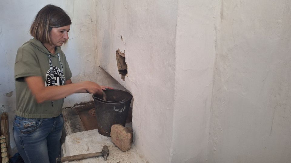 В рамках подготовки косенне - зимнему периоду работник библиотеки пгт В рамках подготовки косенне - зимнему периоду работник библиотеки пгт