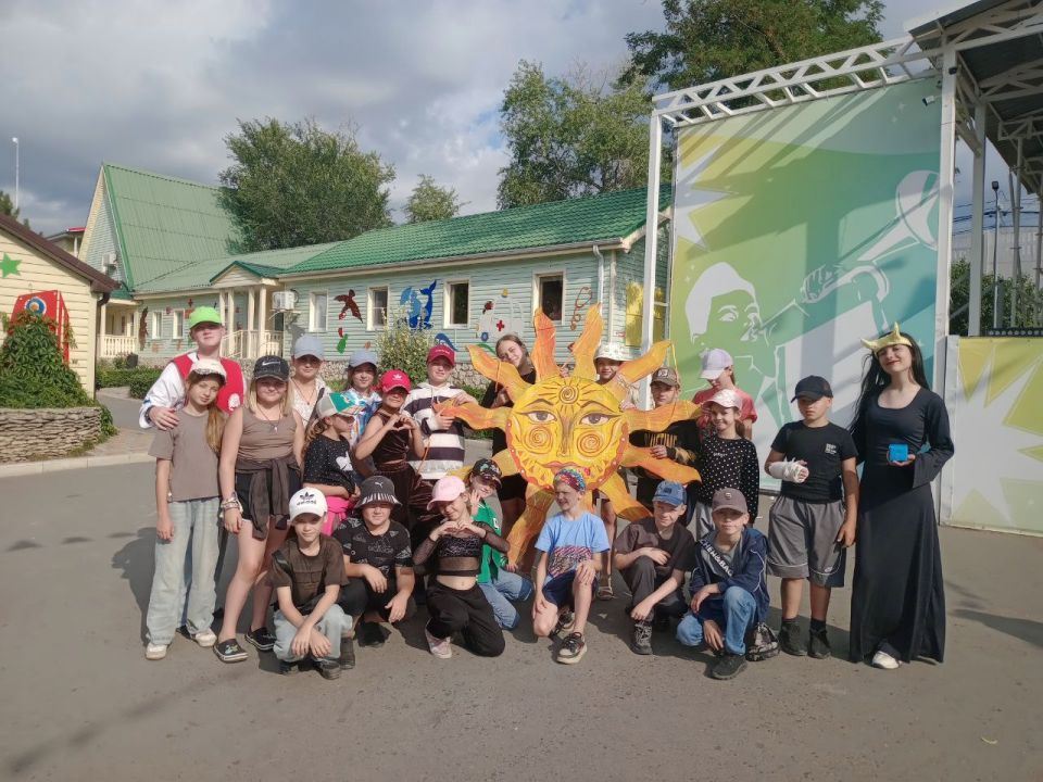 Юные ровенчане укрепляют своё здоровье в детском оздоровительном комплексе "Спутник" Юные ровенчане укрепляют своё здоровье в детском оздоровительном комплексе "Спутник"
