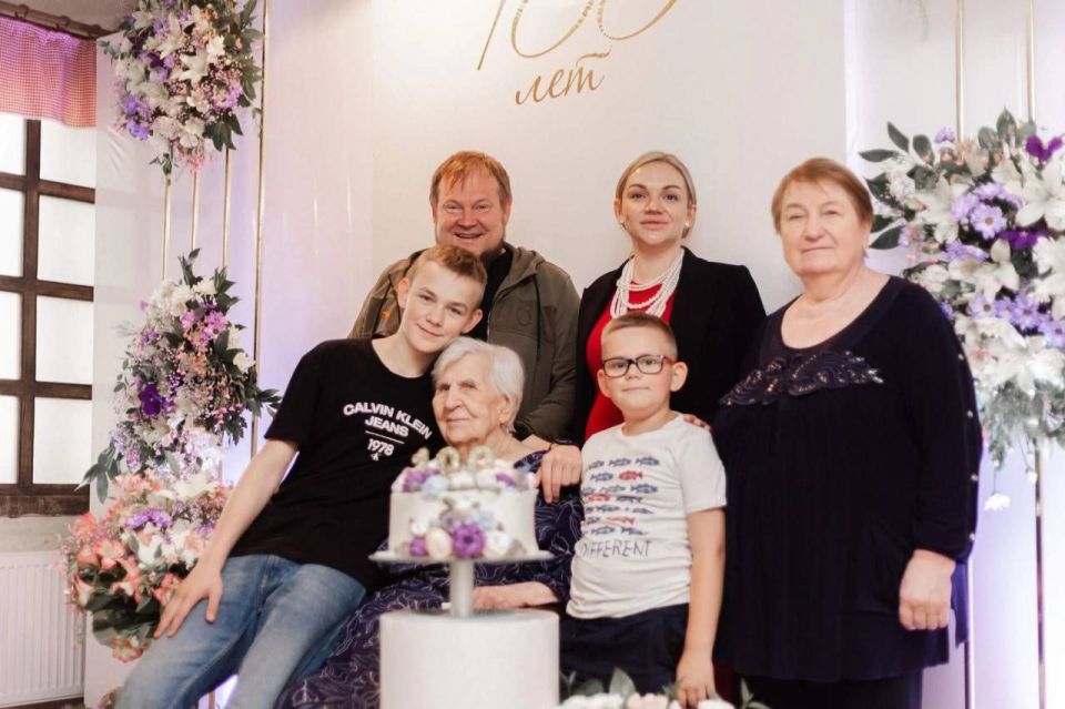 Денис Колесников: 8 июля в России отмечается День семьи, любви и верности Денис Колесников: 8 июля в России отмечается День семьи, любви и верности