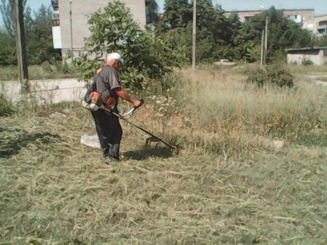Евгений Морозов: Провел рабочее совещание с руководителями предприятий, которые сегодня отвечают за уют и чистоту города Брянки: МУП "Комсервис" и Брянковский филиал НКО «Единый региональный фонд по управлению... Евгений Морозов: Провел рабочее совещание с руководителями предприятий, которые сегодня отвечают за уют и чистоту города Брянки: МУП "Комсервис" и Брянковский филиал НКО «Единый региональный фонд по управлению...