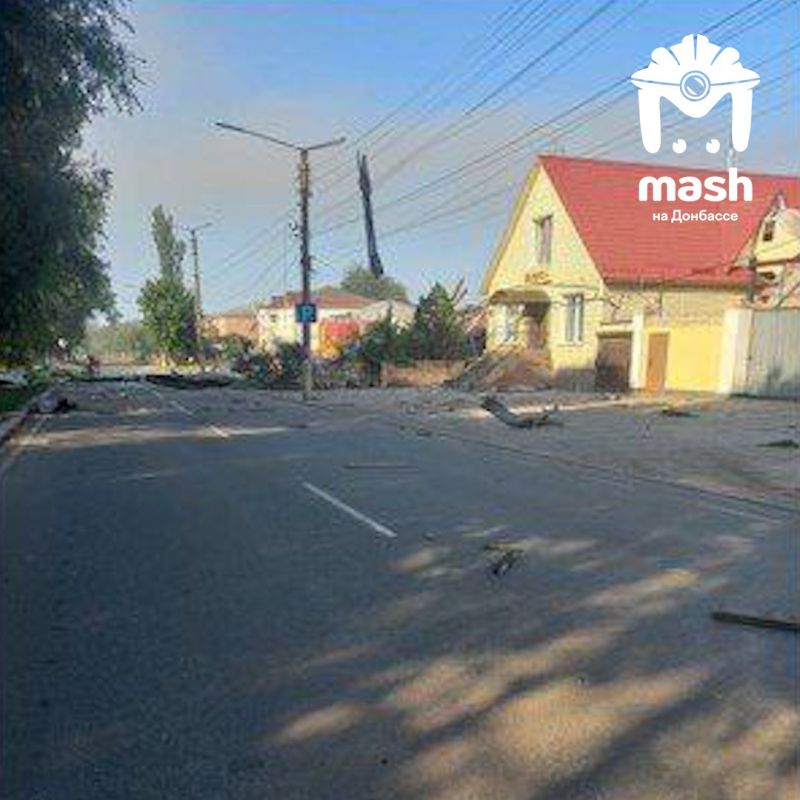 Два человека пострадали при ударе ВСУ по Беловодску Два человека пострадали при ударе ВСУ по Беловодску