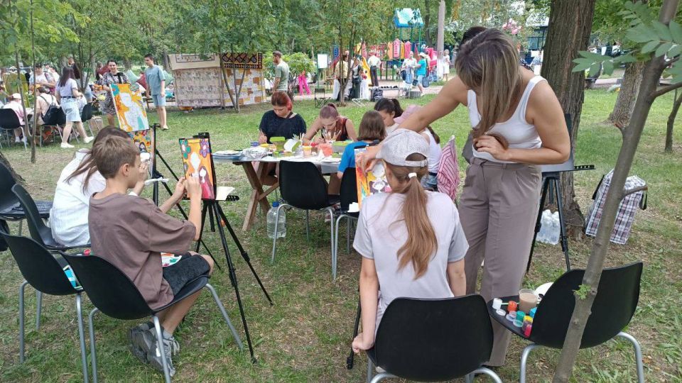 ДЕНЬ СЕМЬИ, ЛЮБВИ И ВЕРНОСТИ В СВЕРДЛОВСКЕ ДЕНЬ СЕМЬИ, ЛЮБВИ И ВЕРНОСТИ В СВЕРДЛОВСКЕ