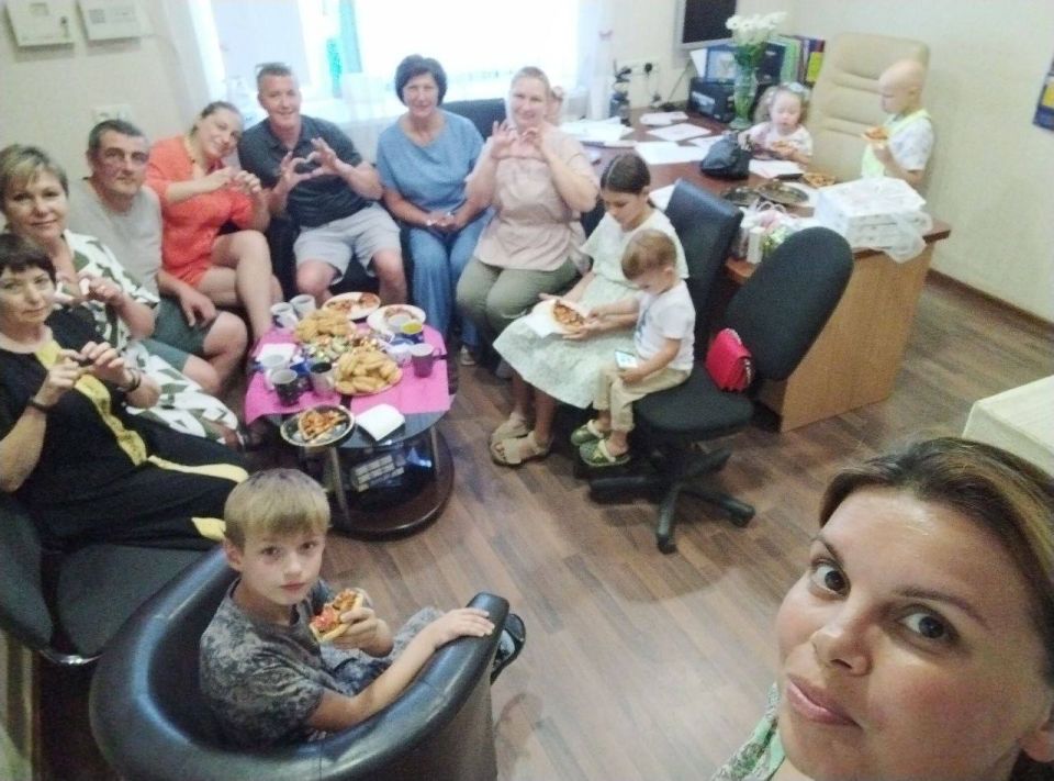 В Стахановском отделении ЛДПР отметили День семьи, любви и верности В Стахановском отделении ЛДПР отметили День семьи, любви и верности