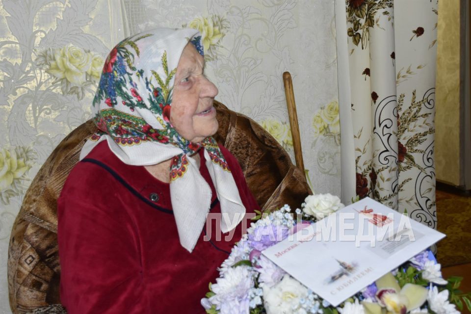 Жительница села Кризское Марковского муниципального округа Мария Петровна Шепитько отпраздновала свой сотый День Рождения Жительница села Кризское Марковского муниципального округа Мария Петровна Шепитько отпраздновала свой сотый День Рождения