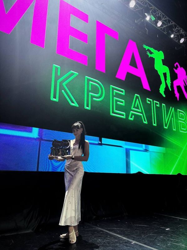 Танцоры из Краснодона стали победителями Международного фестиваля в городе Сочи Танцоры из Краснодона стали победителями Международного фестиваля в городе Сочи