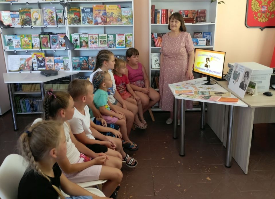 Поэтический утренник «Веселые стихи Елизаветы Тараховской» Поэтический утренник «Веселые стихи Елизаветы Тараховской»
