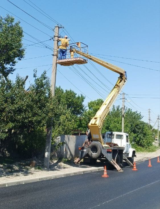 В селе Подгоровка завершены работы по восстановлению уличного освещения В селе Подгоровка завершены работы по восстановлению уличного освещения