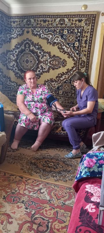Мобильная медицинская бригада Зимогорской городской больницы на передвижном ФАПе и мобильный комплекс "ФлюМамм" совершили выезд в с. Говоруха согласно графика выездов Мобильная медицинская бригада Зимогорской городской больницы на передвижном ФАПе и мобильный комплекс "ФлюМамм" совершили выезд в с. Говоруха согласно графика выездов