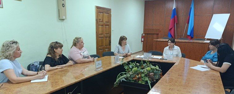 В Краснодонском муниципальном округе состоялась мини-ярмарка вакансий В Краснодонском муниципальном округе состоялась мини-ярмарка вакансий