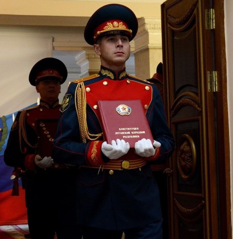   !.      л                