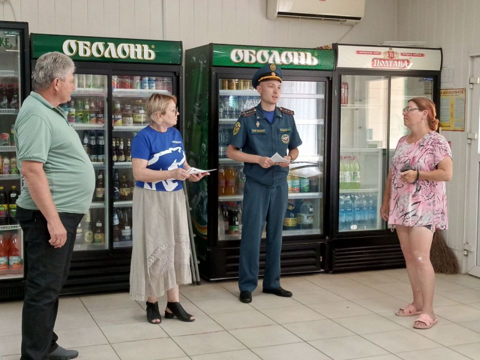 Безопасное лето для детей: Единороссы и МЧС провели мониторинг в Меловском районе ЛНР Безопасное лето для детей: Единороссы и МЧС провели мониторинг в Меловском районе ЛНР
