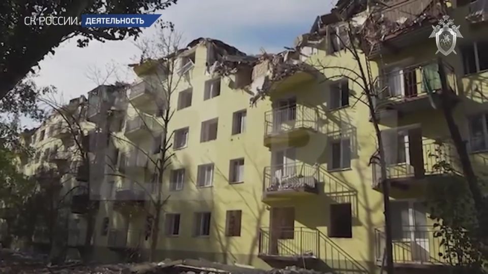 Видеосюжет о проведённом Председателем Следственного комитета Российской Федерации Александром Ивановичем Бастрыкиным оперативном совещании в Луганске