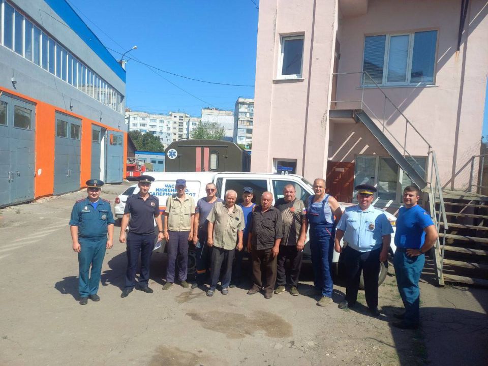 В Луганске состоялась встреча со специализированным отрядом Главного управления МЧС России по Луганской Народной Республике