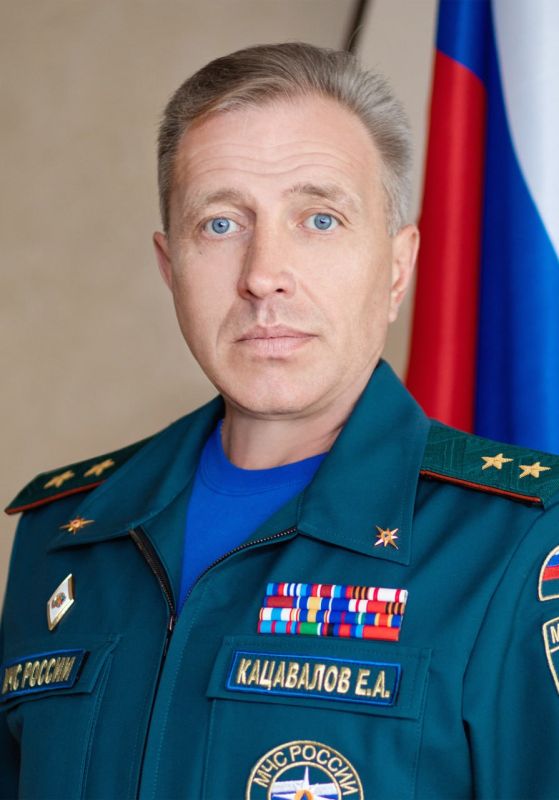 Уважаемые сотрудники и ветераны Государственного пожарного надзора!
