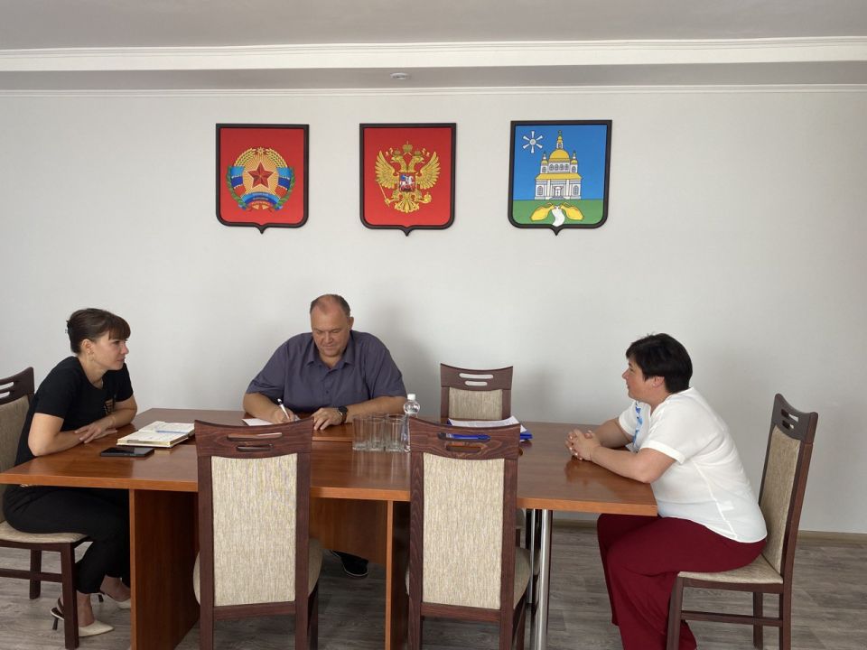 Константин Бутримов: Работа депутатов в муниципальных округах республики Константин Бутримов: Работа депутатов в муниципальных округах республики