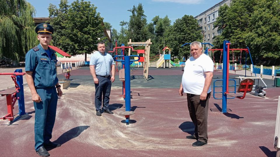 Безопасное лето с «Единой Россией» Безопасное лето с «Единой Россией»