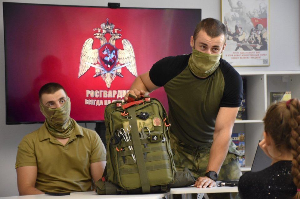 Сегодня в МБУ “Марковский районный дом культуры” царила атмосфера заботы и взаимопомощи! Сегодня в МБУ “Марковский районный дом культуры” царила атмосфера заботы и взаимопомощи!