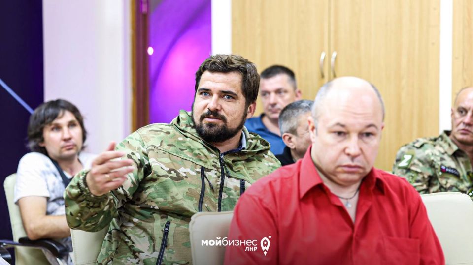 Алексей Белецкий: В ЛНР все органы власти вовлечены в процесс поддержки участников СВО Алексей Белецкий: В ЛНР все органы власти вовлечены в процесс поддержки участников СВО