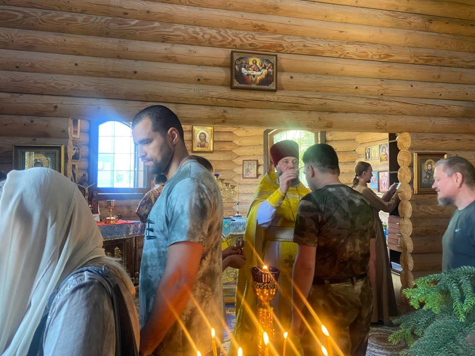 Царские дни в больничном храме в честь иконы Божией матери "Взыскание погибших" Царские дни в больничном храме в честь иконы Божией матери "Взыскание погибших"