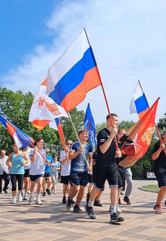 Луганщина провела День металлурга с размахом Луганщина провела День металлурга с размахом