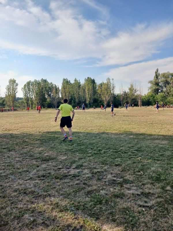 В Перевальском муниципальном округе продолжаются игры Открытого Первенства по футболу! В Перевальском муниципальном округе продолжаются игры Открытого Первенства по футболу!