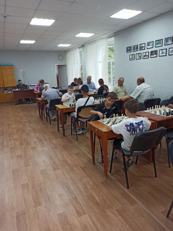 В Луганске прошел городской фестиваль шахмат В Луганске прошел городской фестиваль шахмат