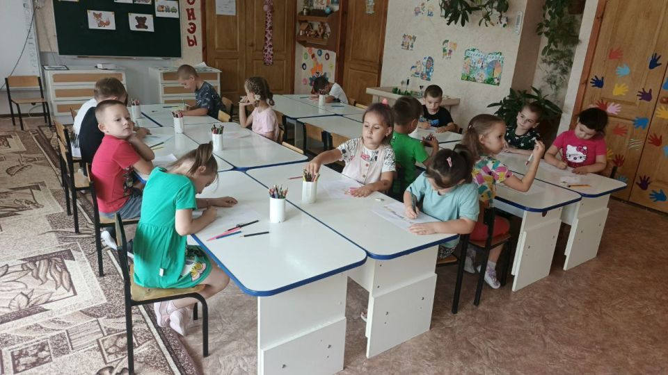 Волшебный мир стихов Елизаветы Тараховской распахнулся для малышей из "Колокольчика"! Волшебный мир стихов Елизаветы Тараховской распахнулся для малышей из "Колокольчика"!