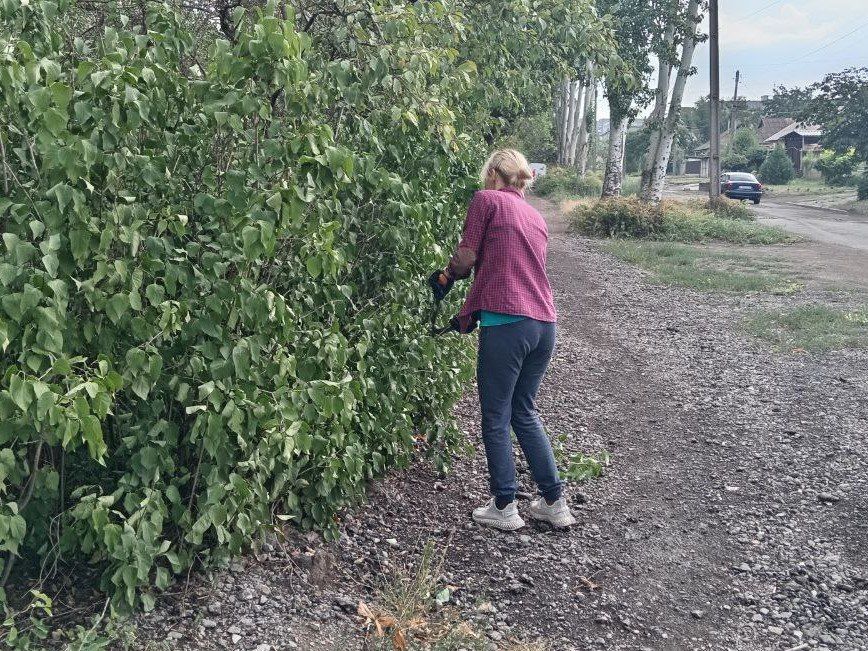 Коммунальные службы проводят работы на территории города Коммунальные службы проводят работы на территории города