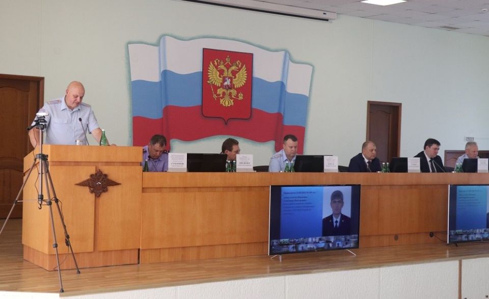В Управлении на транспорте МВД России по ЮФО подвели итоги работы за первое полугодие 2025 года В Управлении на транспорте МВД России по ЮФО подвели итоги работы за первое полугодие 2025 года