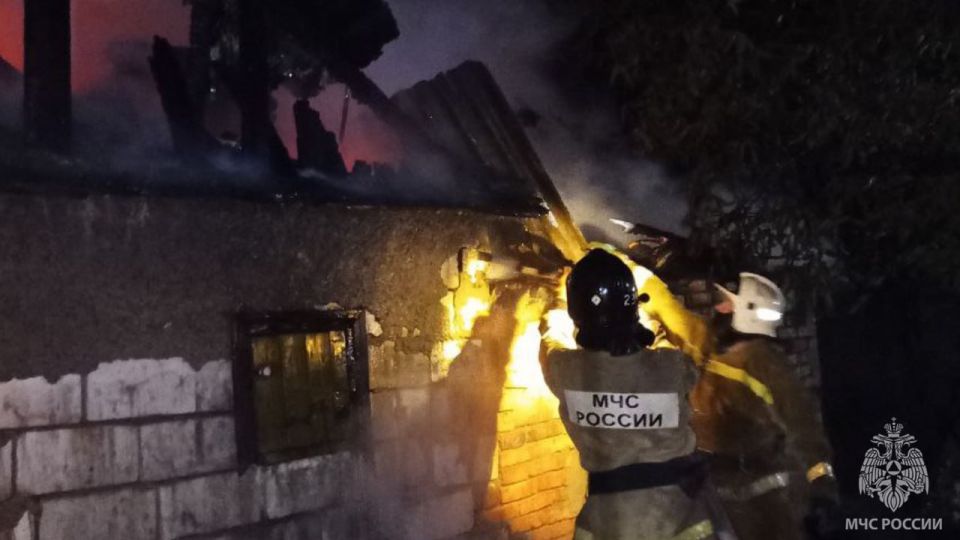 На пожаре в Первомайске пострадал мужчина На пожаре в Первомайске пострадал мужчина