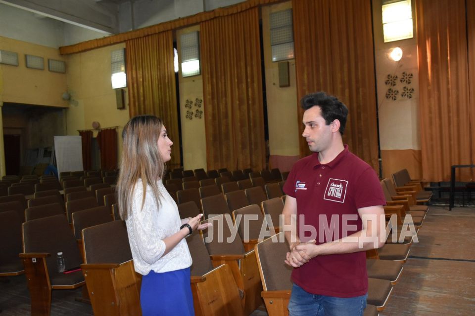 В ЛНР продолжается прием заявок на участие в программе «Земский работник культуры» В ЛНР продолжается прием заявок на участие в программе «Земский работник культуры»