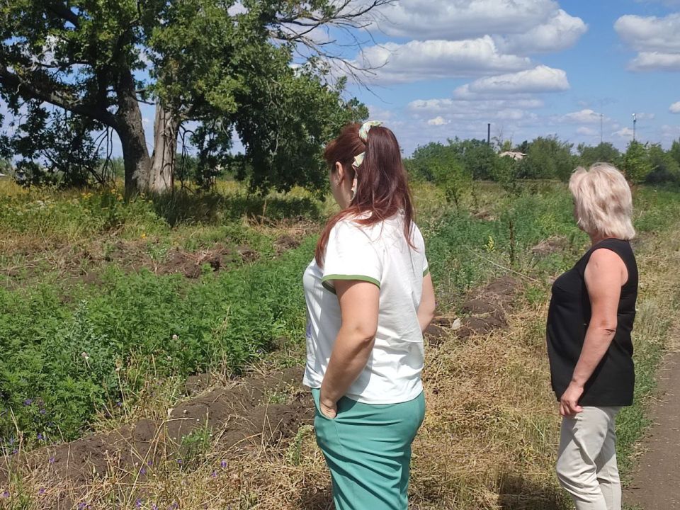 Сотрудниками отдела чрезвычайных ситуаций, охраны труда и окружающей природной среды на постоянной основе проводится проверка состояния минерализованных полос на территории городского округа Сотрудниками отдела чрезвычайных ситуаций, охраны труда и окружающей природной среды на постоянной основе проводится проверка состояния минерализованных полос на территории городского округа