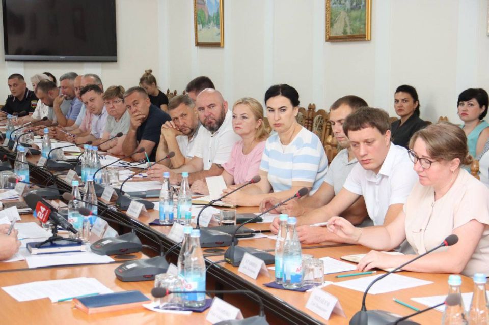 Леонид Пасечник: В республике продолжается внедрение новой системы обращения с твердыми коммунальными отходами Леонид Пасечник: В республике продолжается внедрение новой системы обращения с твердыми коммунальными отходами