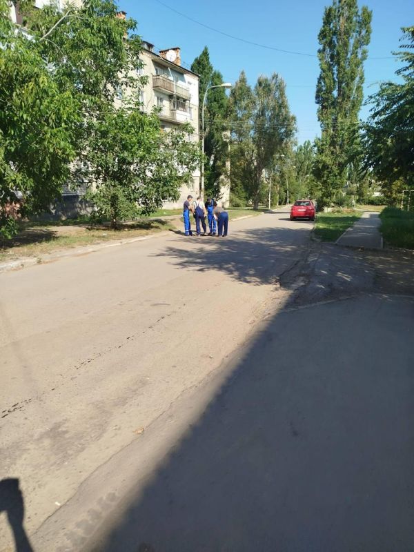 Ульяновские коммунальщики продолжают приводить в порядок канализационные сети в Лутугинском муниципальном округе Ульяновские коммунальщики продолжают приводить в порядок канализационные сети в Лутугинском муниципальном округе